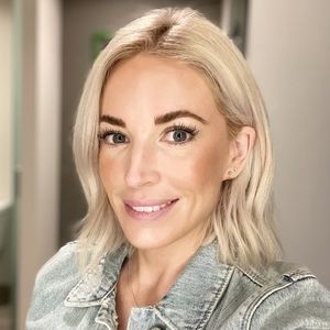 Meet your Posher, Farrah